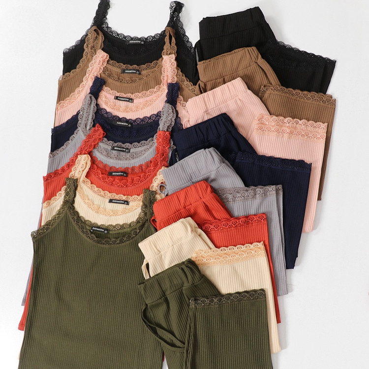 ست تاپ و شلوارک زنانه Bershka